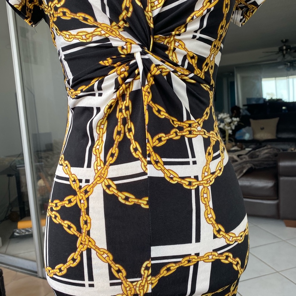 Dress - Picture 3 of 8